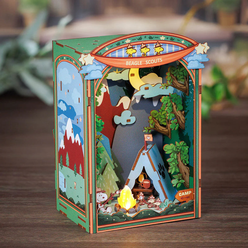 Femme Peanuts - L'équipe du camp des scouts Snoopy et Femme Peanuts - L'équipe du camp des scouts Snoopy et