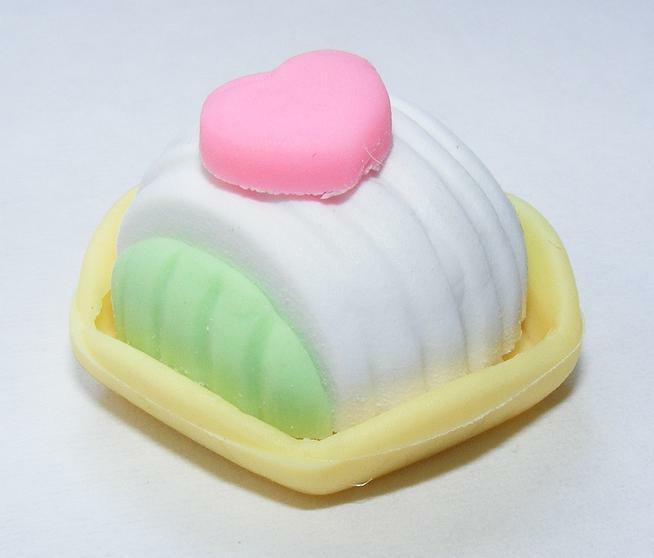 Mont Blanc Cake Eraser-20